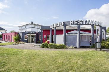 Brit Hotel Rennes Le Castel