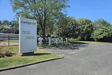 هتل Campanile Deauville  Saint Arnoult