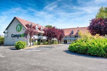 هتل Campanile Deauville  Saint Arnoult