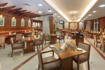 Chelsea Gardens Hotel Apartment