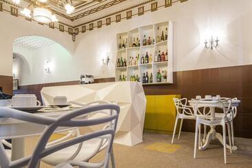 هتل Costa Do Sol B&b
