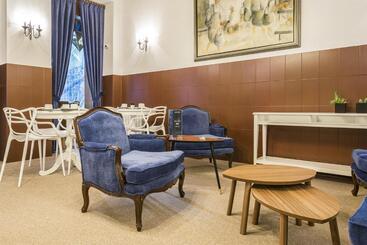 هتل Costa Do Sol B&b