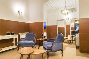 هتل Costa Do Sol B&b