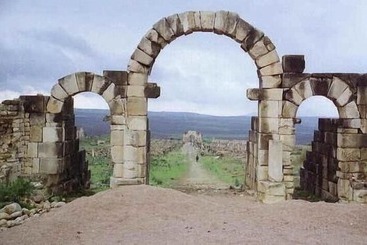 בית מלון כפרי Diyar Timnay