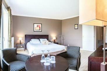 هتل Domaine De Villers & Spa