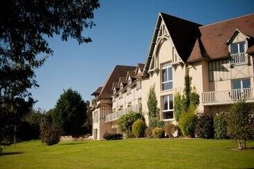 هتل Domaine De Villers & Spa
