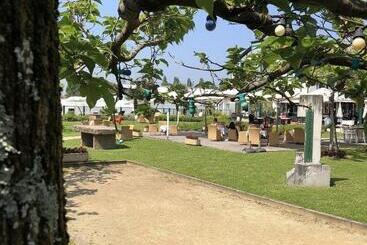هتل Donibane Saint Jean De Luz
