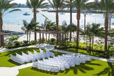 هتل Hilton San Diego Bayfront