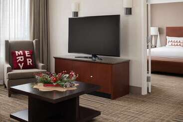 هتل Hilton Vancouver Washington