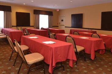 Holiday Inn Express Hotel & Suites San Antonio Airport North, An Ihg