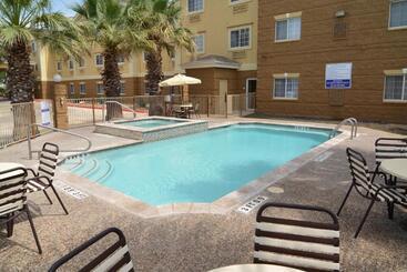 Holiday Inn Express Hotel & Suites San Antonio Airport North, An Ihg
