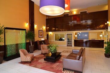Holiday Inn Express Hotel & Suites San Antonio Airport North, An Ihg