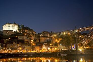 هتل Holiday Inn Express Porto Exponor, An Ihg