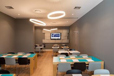 هتل Holiday Inn Express Porto Exponor, An Ihg