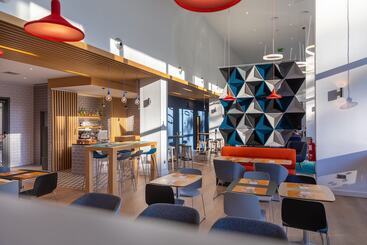 هتل Holiday Inn Express Porto Exponor, An Ihg