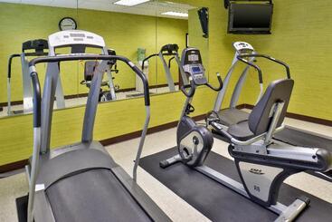 Holiday Inn Express Hotel & Suites San Antonio By Ihg