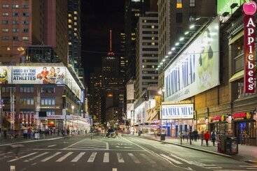 هتل Holiday Inn Express Times Square, An Ihg