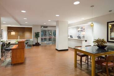 هتل Holiday Inn Express Times Square, An Ihg