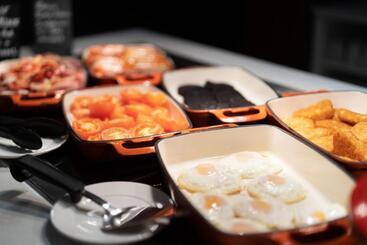 هتل Holiday Inn Stevenage, An Ihg