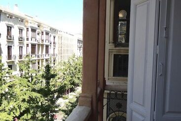هتل Hostal Sonia Granada
