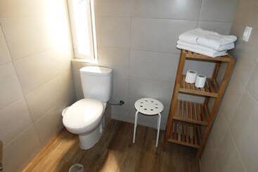 هتل Hostal Sonia Granada