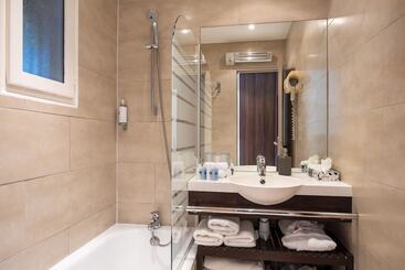 هتل Hôtel Font Mourier