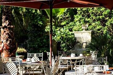 هتل Hôtel Villa Marie Saint Tropez