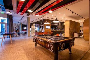 هتل Ibis Al Barsha