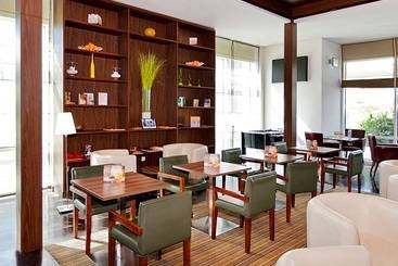 هتل Ibis Al Barsha