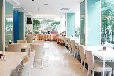 هتل Icheck Inn Mayfair Pratunam