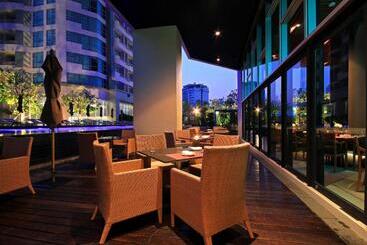 هتل Jc Kevin Sathorn Bangkok