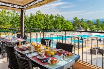 هتل Lagrange Vacances Domaine De Fayence