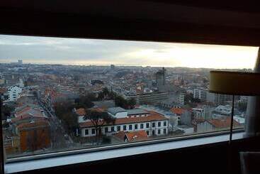 هتل Miradouro