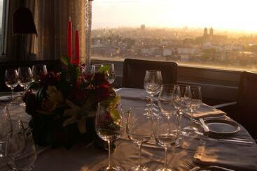 هتل Miradouro