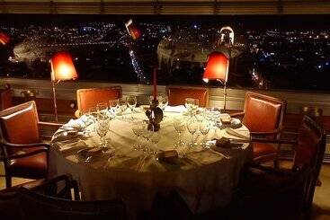 هتل Miradouro