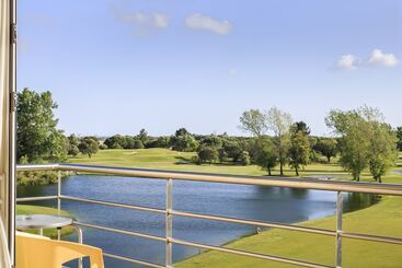 هتل Montado  & Golf Resort
