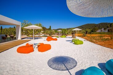 هتل روستایی Ca Na Xica   Hotel & Spa