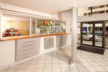 هتل Sejours & Affaires Bordeaux De L Yser