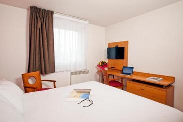هتل Sejours & Affaires Bordeaux De L Yser