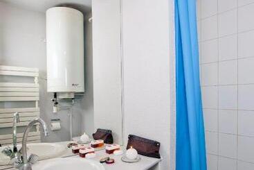 هتل Sejours & Affaires Bordeaux De L Yser