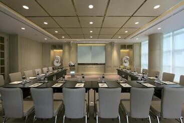 هتل Sofitel Bangkok Sukhumvit