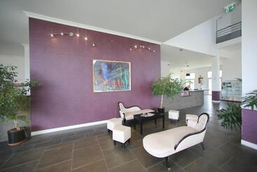 هتل Villa Bellagio Amboise By Popinns