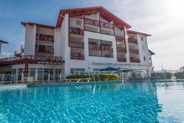 Residence Mer & Golf Sokoburu
