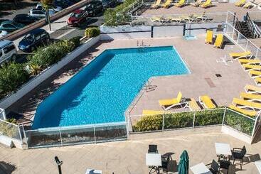 Residence Mer & Golf Sokoburu