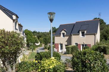 Residence Odalys Domaine De L Emeraude