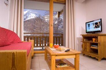 اقامتگاه Madame Vacances Les Balcons Des Airelles