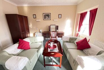 تختخواب و صبحانه White Court Llandudno