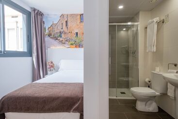 هتل Bestprice Girona