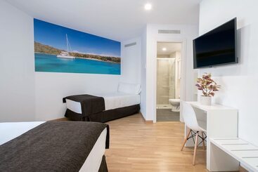 هتل Bestprice Girona