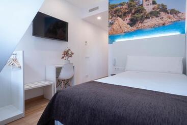 هتل Bestprice Girona
